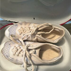 NFINITY Kids Cream Sneakers